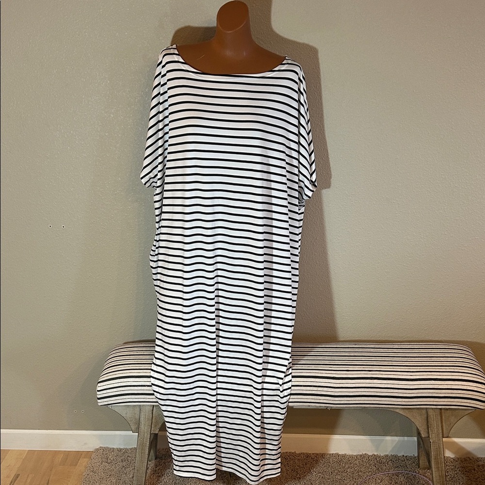 Zanzea Black and White Striped Midi Dress